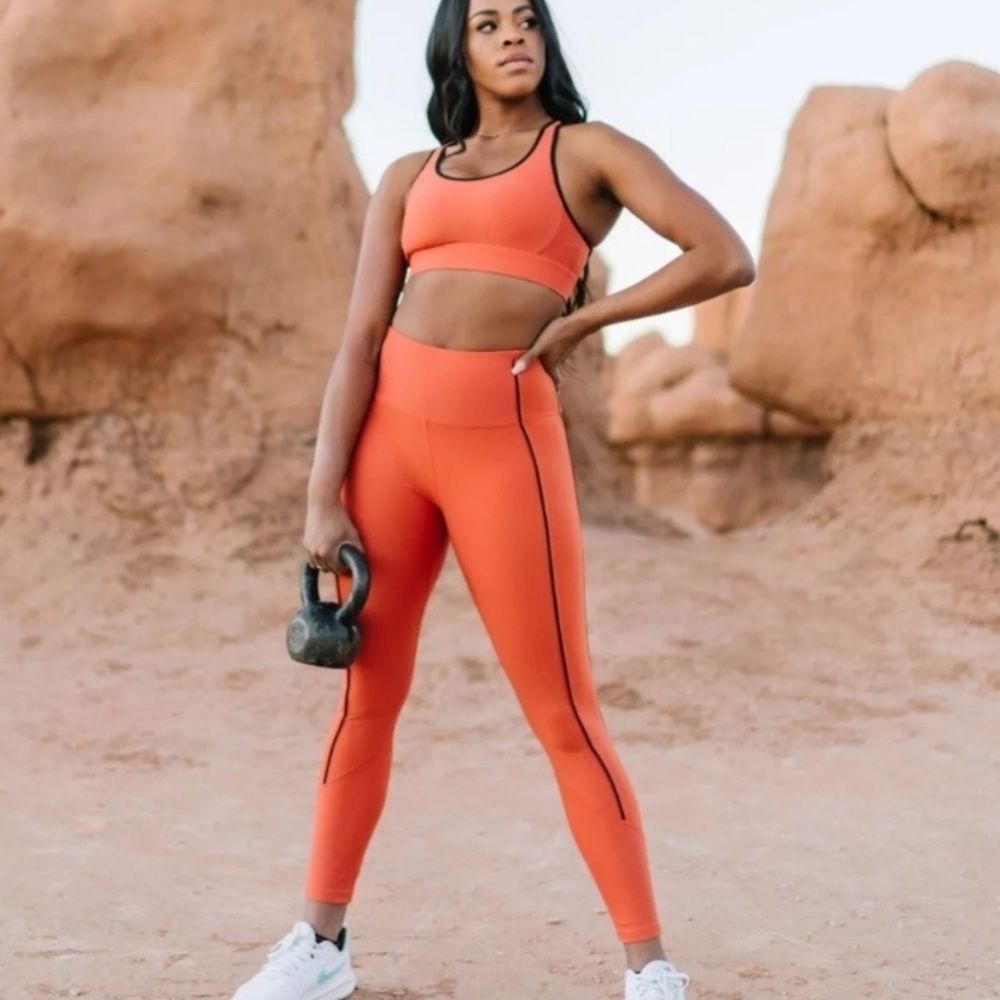 ZYIA Burnt Orange Ribbed Premium Leggings